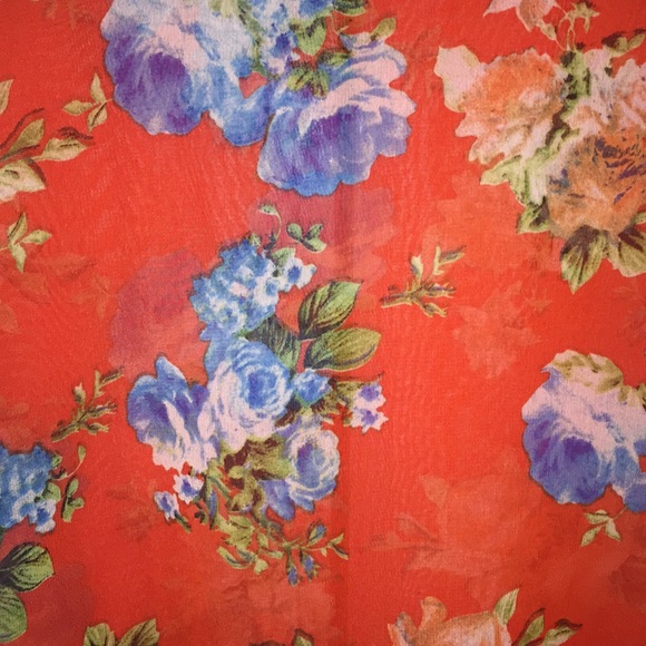 Top - Picture 3 of 3